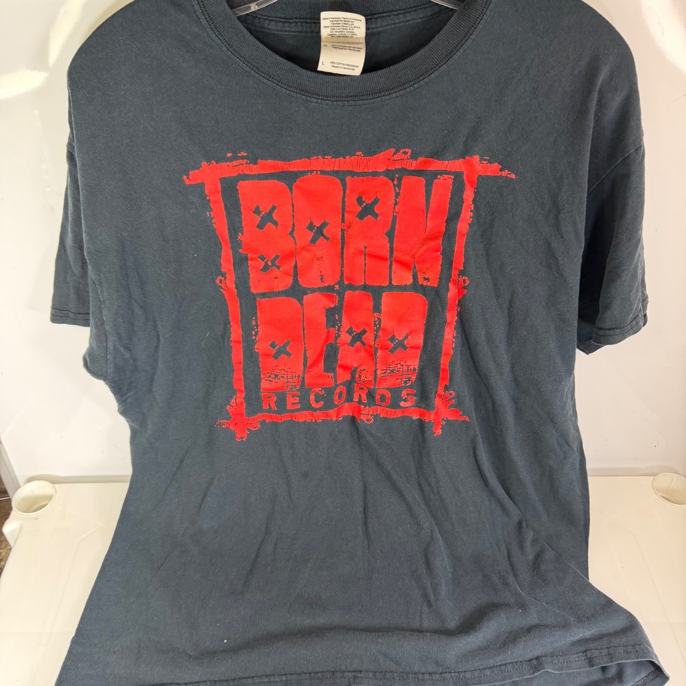Born Dead Records T Shirt Black Red‎ Logo Graphic Tee Gildan Heavy Cotton Mens L